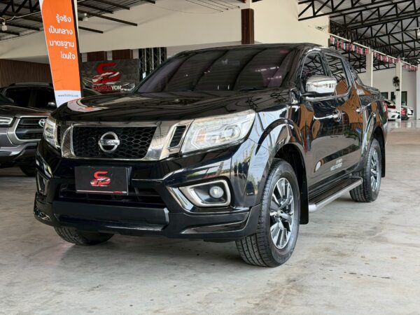 NISSAN NAVARA NP300 DOUBLE CAB 2.5 CALIBRE V SPORTECH / AUTO ปี 2018 จดมะเบียน 2562