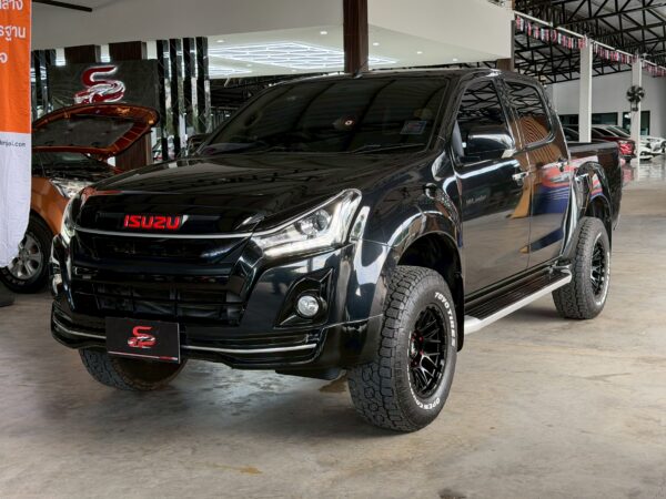 ISUZU D-MAX DOUBLE CAB Hi-LANDER 1.9 Z / AT 2016 / 2559