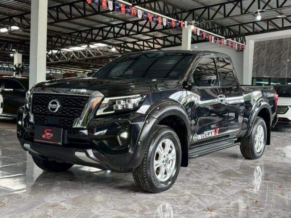 NISSAN NAVARA CALIBRE V / MT TOP ปี 2022