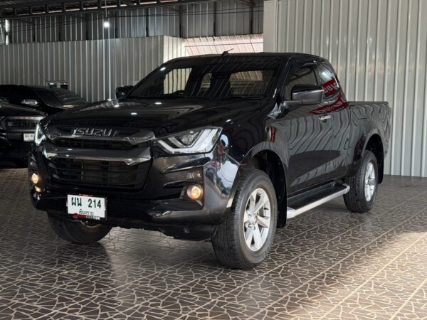 ISUZU D-MAX HI-LANDER CAB 1.9 L DA / MT ปี 2022 จดทะเบียน 2023